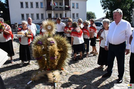 Dożynki parafialne w kościele św. Franciszka Ksawerego w Krasnymstawie [GALERIA ZDJĘĆ]