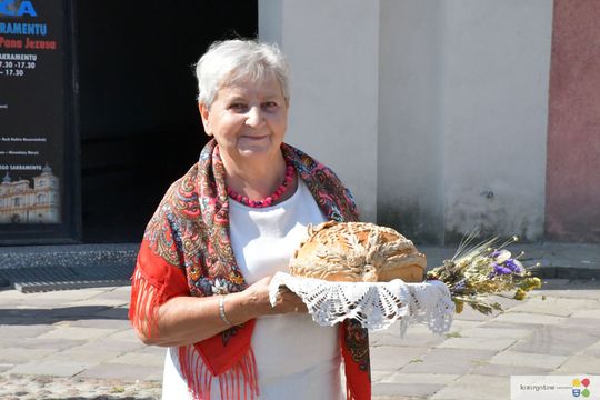 Dożynki parafialne w kościele św. Franciszka Ksawerego w Krasnymstawie [GALERIA ZDJĘĆ]