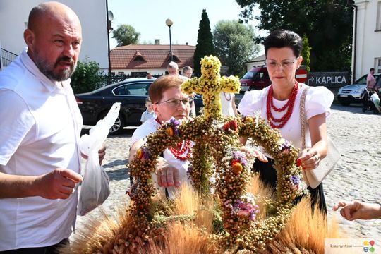 Dożynki parafialne w kościele św. Franciszka Ksawerego w Krasnymstawie [GALERIA ZDJĘĆ]
