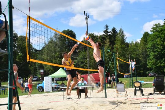 Chmielakowy Turniej Plażowej Piłki Siatkowej rozstrzygnięty [GALERIA ZDJĘĆ] 