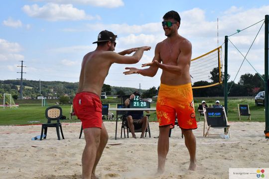 Chmielakowy Turniej Plażowej Piłki Siatkowej rozstrzygnięty [GALERIA ZDJĘĆ] 