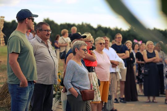 Dożynki gminne w Leśniowicach 2025 cz. II [GALERIA ZDJĘĆ]