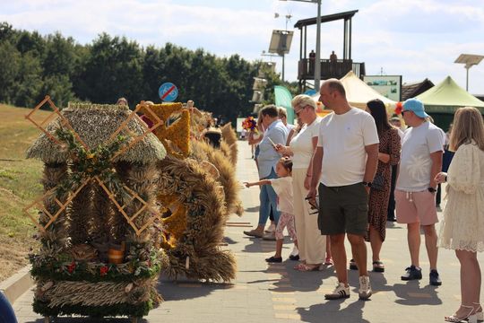 Dożynki gminne w Leśniowicach 2025 cz. II [GALERIA ZDJĘĆ]