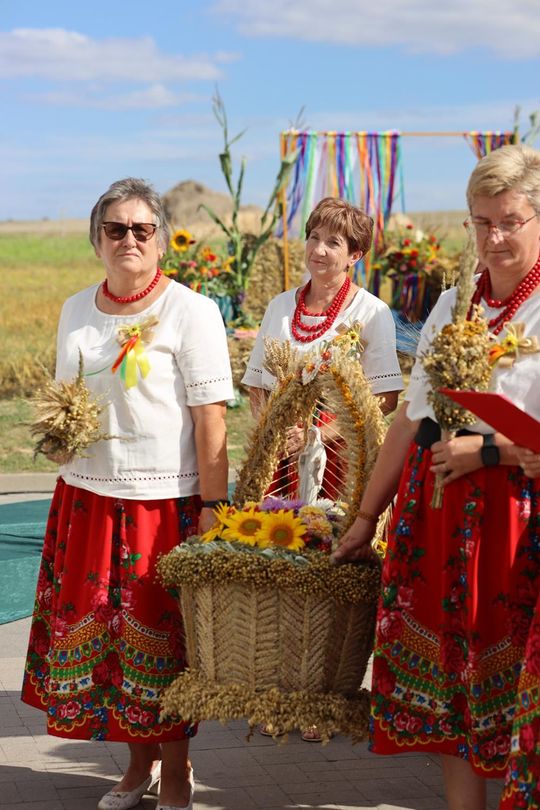 Dożynki gminne w Leśniowicach 2025 cz. II [GALERIA ZDJĘĆ]