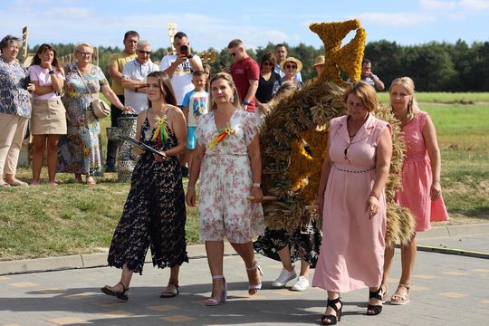 Dożynki gminne w Leśniowicach 2025 cz. II [GALERIA ZDJĘĆ]