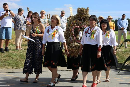 Dożynki gminne w Leśniowicach 2025 cz. II [GALERIA ZDJĘĆ]