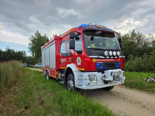 Zderzenie audi z motocyklem. Do szpitala trafił 44-latek i 13-latka [ZDJĘCIA]