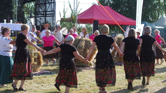 Gmina Krasnystaw. Udane Dożynki Trzech Wsi - Święto Plonów [GALERIA ZDJĘĆ]