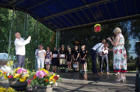 Gmina Krasnystaw. Udane Dożynki Trzech Wsi - Święto Plonów [GALERIA ZDJĘĆ]