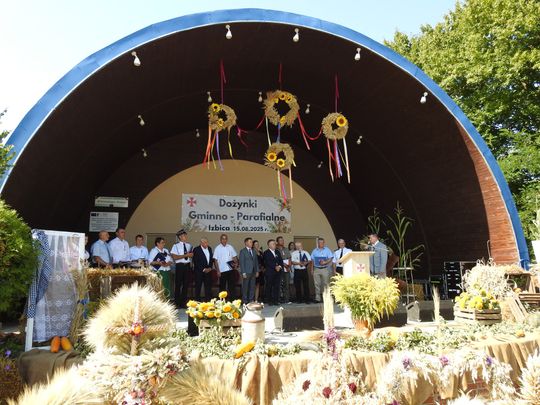 Tak świętowano dożynki w gminie Izbica [GALERIA ZDJĘĆ] 
