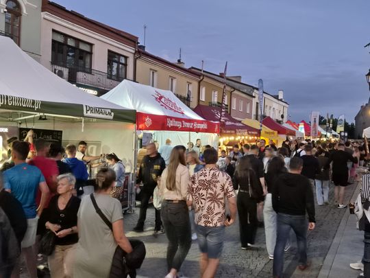 Chmielaki Krasnostawskie 2025 - dni pełne muzyki, piwa, tradycji i dobrej zabawy cz. II [GALERIA ZDJĘĆ]