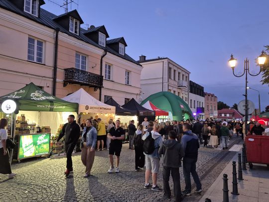 Chmielaki Krasnostawskie 2025 - dni pełne muzyki, piwa, tradycji i dobrej zabawy cz. II [GALERIA ZDJĘĆ]