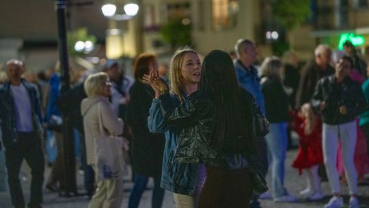 Chełm. Roztańczona Studnia na Placu Łuczkowskiego [GALERIA ZDJĘĆ]