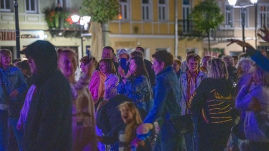 Chełm. Roztańczona Studnia na Placu Łuczkowskiego [GALERIA ZDJĘĆ]