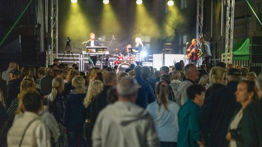 Chełm. Roztańczona Studnia na Placu Łuczkowskiego [GALERIA ZDJĘĆ]