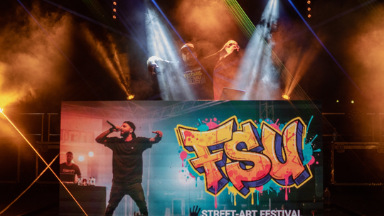 Włodawa. Festiwal Sztuki Ulicy. Koncert AI zgłoszony do Księgi Rekordów Guinnessa [GALERIA ZDJĘĆ]