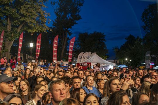 Chmielaki Krasnostawskie 2025 - dni pełne muzyki, piwa, tradycji i dobrej zabawy cz. III [GALERIA ZDJĘĆ]