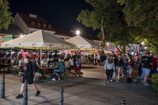 Chmielaki Krasnostawskie 2025 - dni pełne muzyki, piwa, tradycji i dobrej zabawy cz. III [GALERIA ZDJĘĆ]