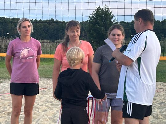 Gm. Kamień. Siatkówka Plażowa Kobiet o „Puchar Wójta” 2025 [GALERIA ZDJĘĆ]