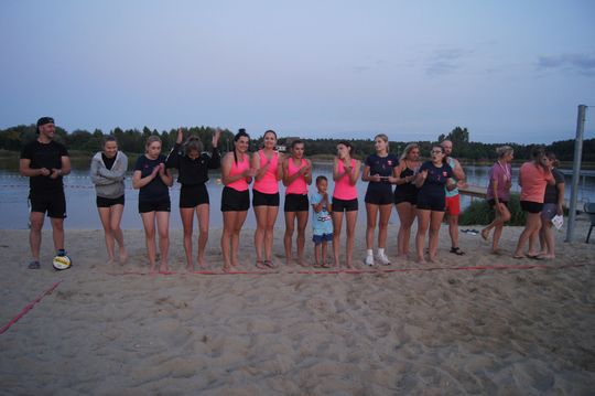 Gm. Kamień. Siatkówka Plażowa Kobiet o „Puchar Wójta” 2025 [GALERIA ZDJĘĆ]