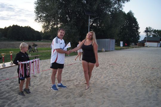 Gm. Kamień. Siatkówka Plażowa Kobiet o „Puchar Wójta” 2025 [GALERIA ZDJĘĆ]
