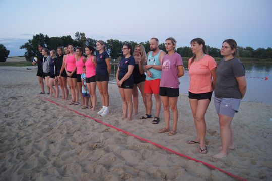 Gm. Kamień. Siatkówka Plażowa Kobiet o „Puchar Wójta” 2025 [GALERIA ZDJĘĆ]