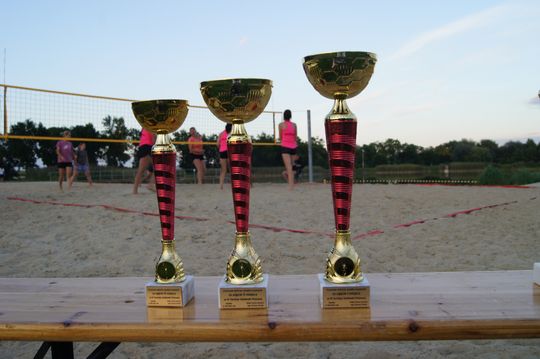 Gm. Kamień. Siatkówka Plażowa Kobiet o „Puchar Wójta” 2025 [GALERIA ZDJĘĆ]