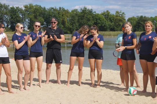 Gm. Kamień. Siatkówka Plażowa Kobiet o „Puchar Wójta” 2025 [GALERIA ZDJĘĆ]