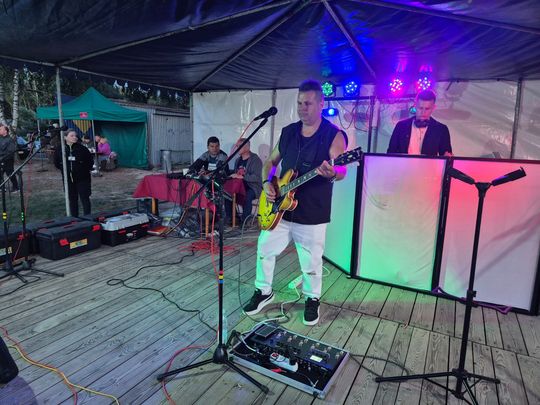 Gm. Siedliszcze. Pożegnanie wakacji z muzyką i atrakcjami dla całej rodziny [GALERIA ZDJĘĆ]