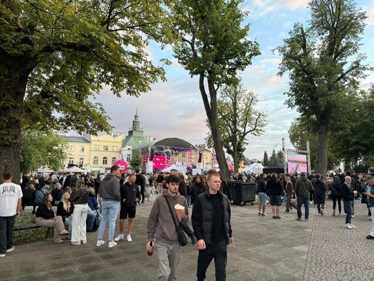 Chmielaki Krasnostawskie 2025 - dni pełne muzyki, piwa, tradycji i dobrej zabawy cz. IV [GALERIA ZDJĘĆ]