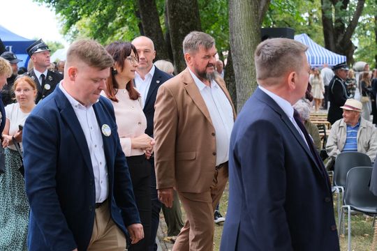 Dożynki 2025. Gmina Rejowiec Fabryczny podziękowała za plony. Świętowano w Pawłowie [GALERIA ZDJĘĆ]