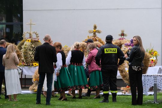 Dożynki 2025. Gmina Rejowiec Fabryczny podziękowała za plony. Świętowano w Pawłowie [GALERIA ZDJĘĆ]