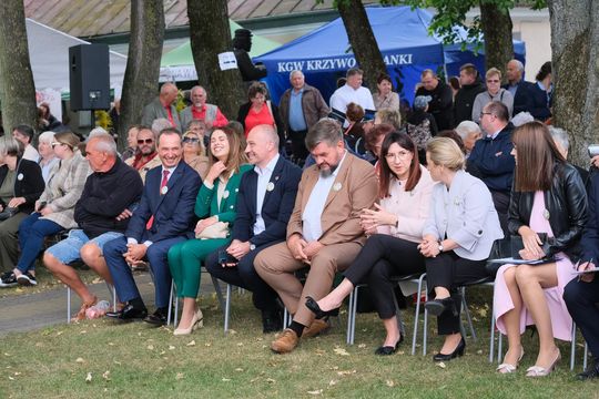 Dożynki 2025. Gmina Rejowiec Fabryczny podziękowała za plony. Świętowano w Pawłowie [GALERIA ZDJĘĆ]