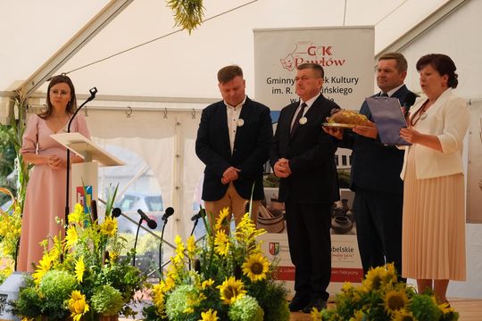 Dożynki 2025. Gmina Rejowiec Fabryczny podziękowała za plony. Świętowano w Pawłowie [GALERIA ZDJĘĆ]