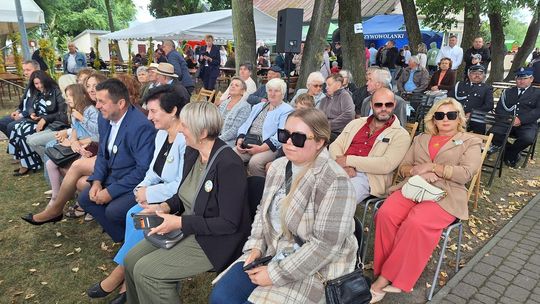 Dożynki 2025. Gmina Rejowiec Fabryczny podziękowała za plony. Świętowano w Pawłowie [GALERIA ZDJĘĆ]