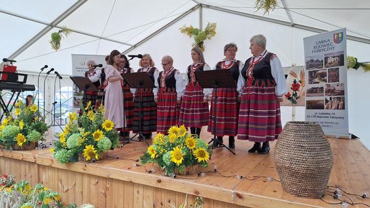 Dożynki 2025. Gmina Rejowiec Fabryczny podziękowała za plony. Świętowano w Pawłowie [GALERIA ZDJĘĆ]