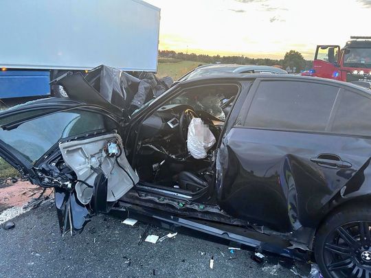 Makabryczna czołówka w Dziecininie. Nie żyje 61-letnia kobieta [ZDJĘCIA]