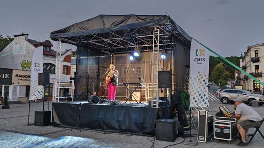 Chełm. Finałowa Muzyczna Studnia na Placu Łuczkowskiego [GALERIA ZDJĘĆ]