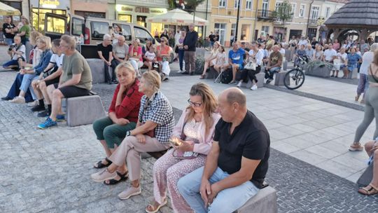Chełm. Finałowa Muzyczna Studnia na Placu Łuczkowskiego [GALERIA ZDJĘĆ]