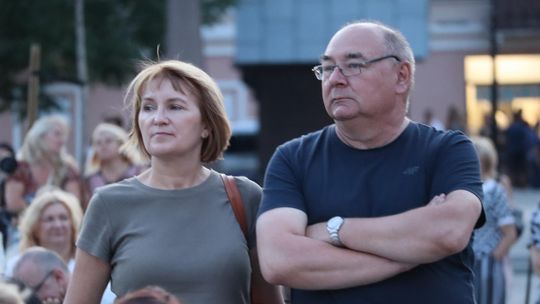 Chełm. Finałowa Muzyczna Studnia na Placu Łuczkowskiego [GALERIA ZDJĘĆ]