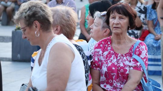 Chełm. Finałowa Muzyczna Studnia na Placu Łuczkowskiego [GALERIA ZDJĘĆ]