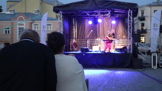 Chełm. Finałowa Muzyczna Studnia na Placu Łuczkowskiego [GALERIA ZDJĘĆ]