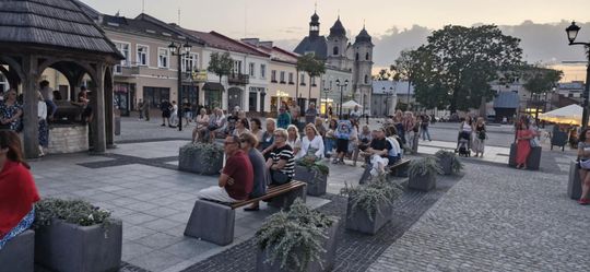 Chełm. Finałowa Muzyczna Studnia na Placu Łuczkowskiego [GALERIA ZDJĘĆ]