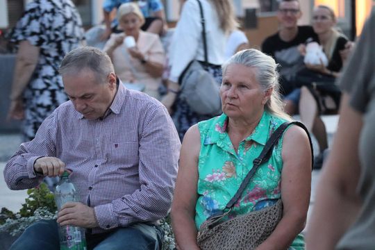 Chełm. Finałowa Muzyczna Studnia na Placu Łuczkowskiego [GALERIA ZDJĘĆ]