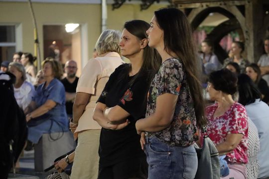 Chełm. Finałowa Muzyczna Studnia na Placu Łuczkowskiego [GALERIA ZDJĘĆ]