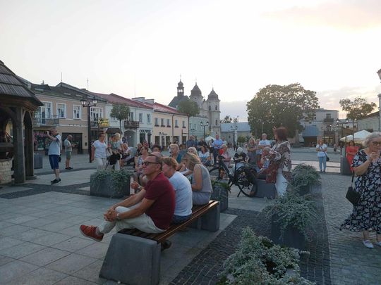 Chełm. Finałowa Muzyczna Studnia na Placu Łuczkowskiego [GALERIA ZDJĘĆ]