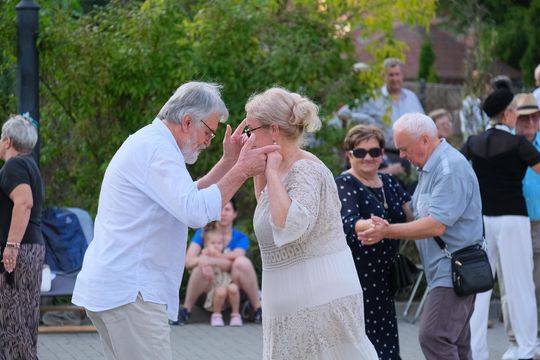 Chełm. Retro Fest 2025. To była zabawa na sto dwa! Cz. I [GALERIA ZDJĘĆ]
