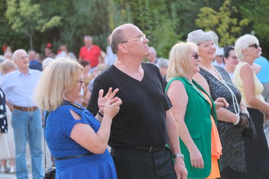 Chełm. Retro Fest 2025. To była zabawa na sto dwa! Cz. I [GALERIA ZDJĘĆ]