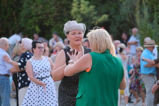 Chełm. Retro Fest 2025. To była zabawa na sto dwa! Cz. I [GALERIA ZDJĘĆ]