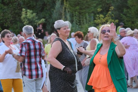 Chełm. Retro Fest 2025. To była zabawa na sto dwa! Cz. I [GALERIA ZDJĘĆ]